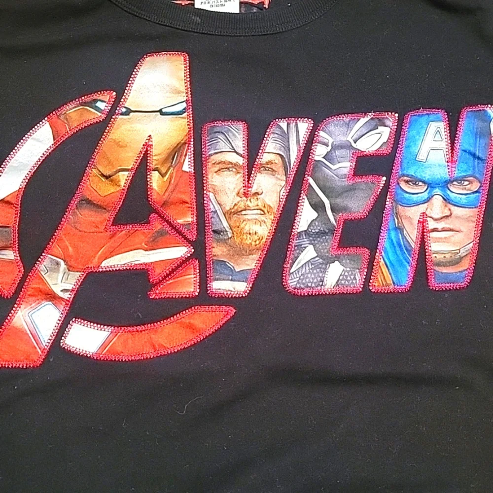 Disney Parks‎ Marvel Avengers Pullover Womens Sweatshirt Size Small